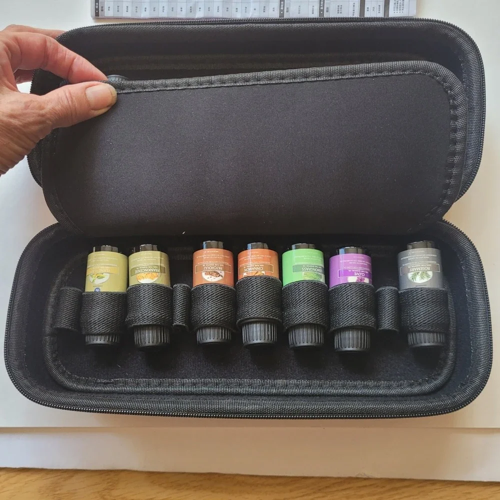 Lagunamoon Essential Oils 16 Lot Therapeutic Grade 10ml Case‎